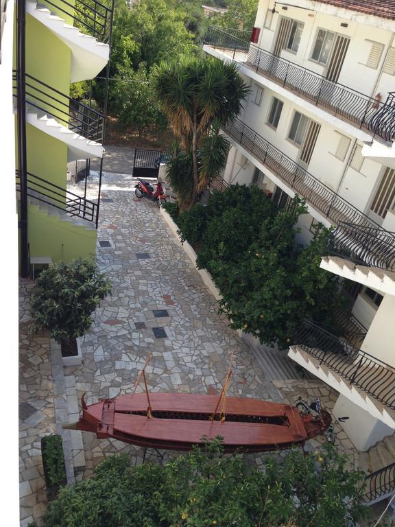 سامي Remezzo Apartments الغرفة الصورة