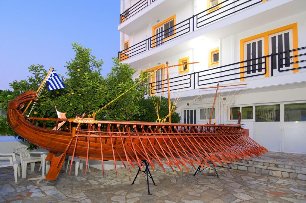 سامي Remezzo Apartments الغرفة الصورة
